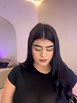 Snapshot of Kariina__69 chatting on 11.12.25 Kariina 69 online show from 11.12.25