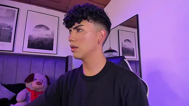 Niick Twink online show from 09.29.25