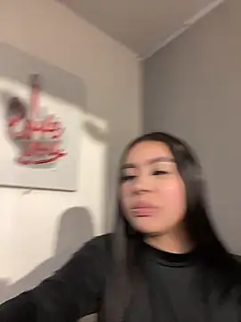 Cristina pinkk online show from 10.25.25