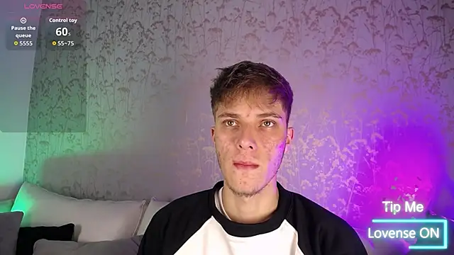 Snapshot of Robbin_Blaze chatting on 01.08.26 Robbin Blaze online show from 01.08.26