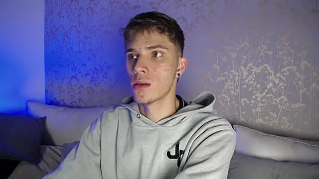 Snapshot of Robbin_Blaze chatting on 01.14.26 Robbin Blaze online show from 01.14.26