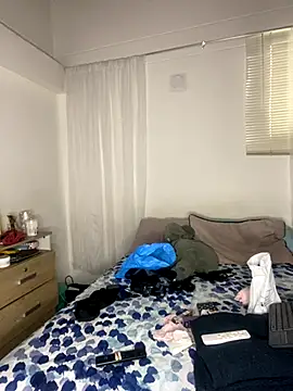 Mia  Gray online show from 11.30.25