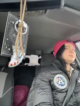 Snapshot of MeekyRich chatting on 02.14.26 MeekyRich online show from 02.14.26