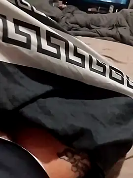 Snapshot of Tattyrob87 chatting on 10.26.25 Tattyrob87 online show from 10.26.25