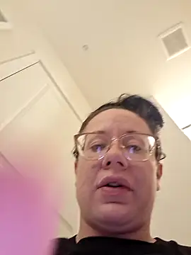 Snapshot of kinkikatie69 chatting on 02.11.26 kinkikatie69 online show from 02.11.26