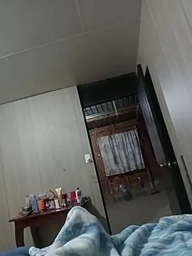 luuiss12 online show from 11.22.25