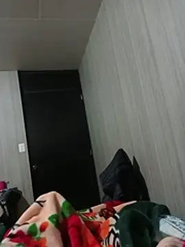 luuiss12 online show from 12.01.25