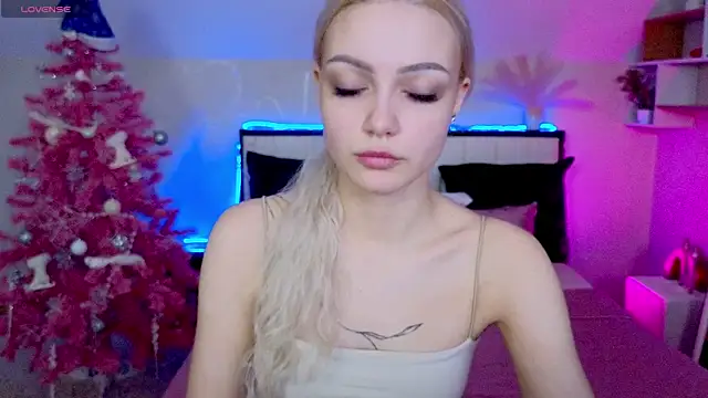 LinaLirian online show from 01.06.26