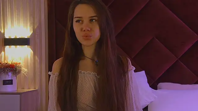 Snapshot of StacyHarland chatting on 11.07.25 StacyHarland online show from 11.07.25