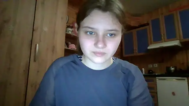 Snapshot of Little_shygirl chatting on 12.18.25 Little shygirl online show from 12.18.25