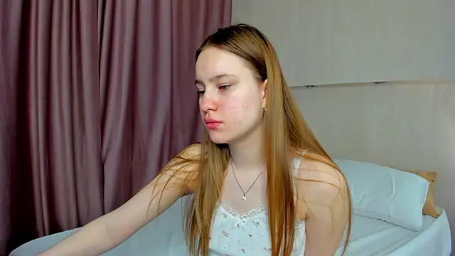 Snapshot of Candy_Cansew chatting on 09.26.25 Candy Cansew online show from 09.26.25