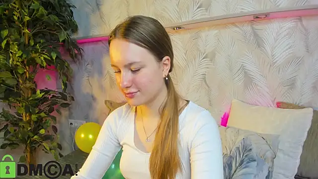 Snapshot of Candy_Cansew chatting on 10.03.25 Candy Cansew online show from 10.03.25