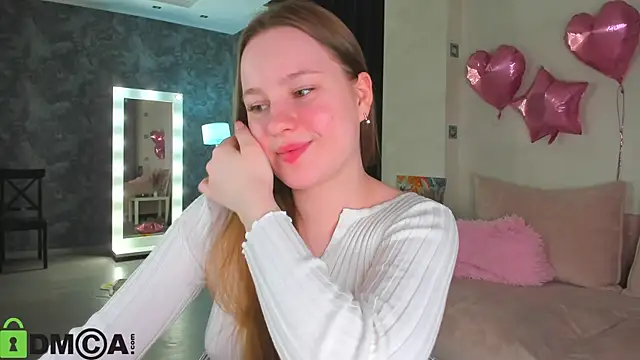 Candy Cansew online show from 05.15.26