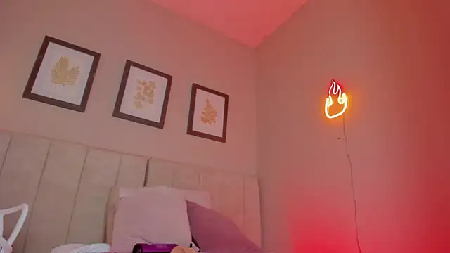  lucia 18 online show from 11.26.25