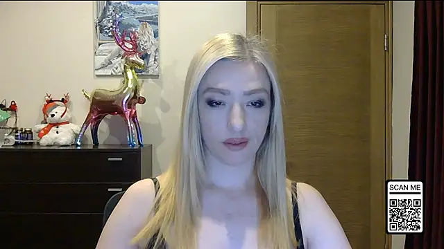 Wild Silk Desire online show from 12.20.25