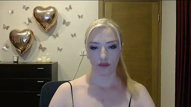 Snapshot of Wild_Silk_Desire chatting on 07.12.26 Wild Silk Desire online show from 07.12.26