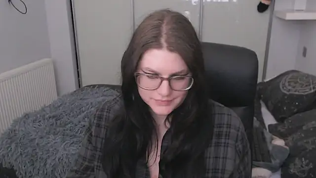 GothSuccubusBabe online show from 02.23.26