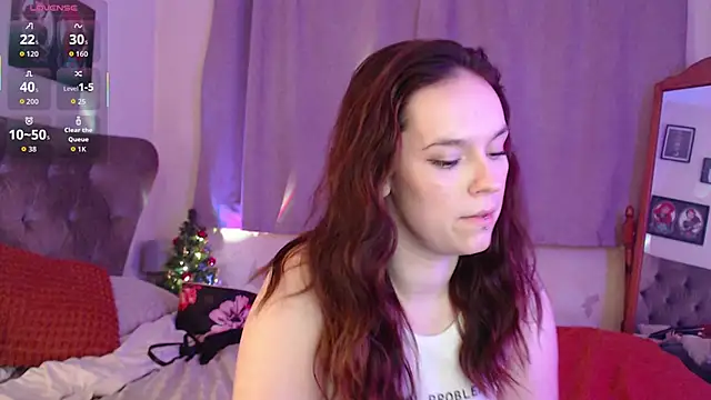 Snapshot of Vforverity chatting on 12.04.25 Vforverity online show from 12.04.25