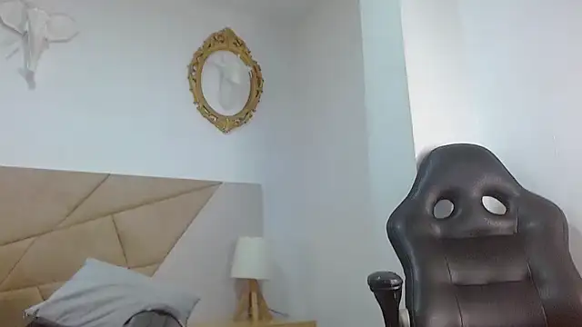 Snapshot of amanda_ramirez chatting on 01.10.26 amanda ramirez online show from 01.10.26