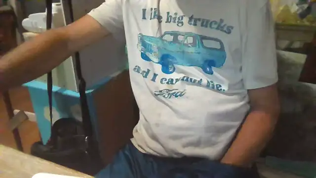 Lovyourpuss online show from 03.21.26