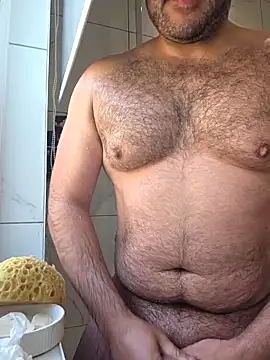 Snapshot of CloudyMuscleBeefy chatting on 03.14.26 CloudyMuscleBeefy online show from 03.14.26