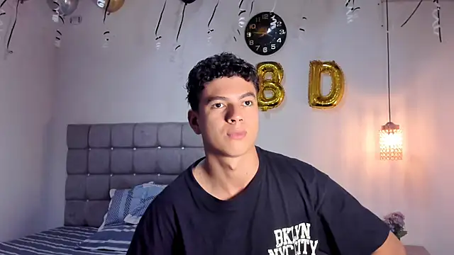 Snapshot of Santy_Stump chatting on 01.14.26 Santy Stump online show from 01.14.26