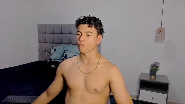 Snapshot of Santy_Stump chatting on 02.10.26 Santy Stump online show from 02.10.26