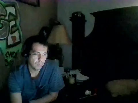 Snapshot of Gc-g chatting on 09.26.25 Gc-g online show from 09.26.25
