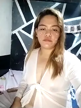 Pinaymiccah26 online show from 12.22.25