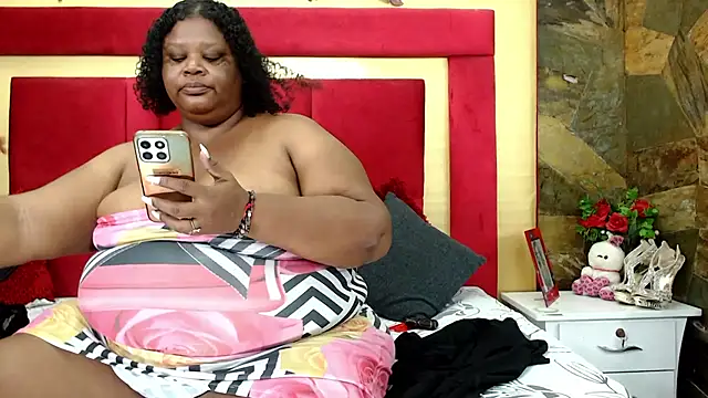 Exoticbigmandy online show from 04.10.26