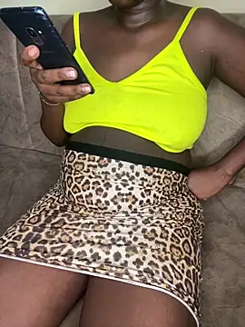 bignipple254 online show from 04.15.26