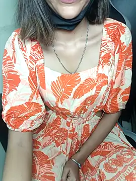 Snapshot of Isha_Sax chatting on 09.09.25 Isha Sax online show from 09.09.25