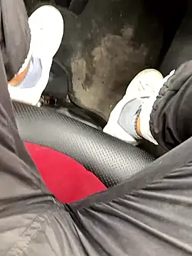 Snapshot of USUARIO-23 chatting on 01.19.26 USUARIO-23 online show from 01.19.26