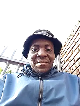 Snapshot of paptsimo chatting on 12.23.25 paptsimo online show from 12.23.25