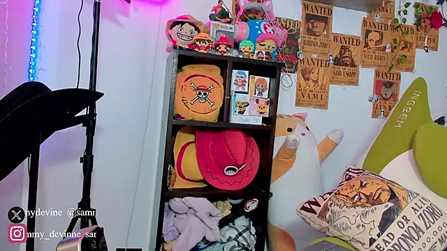 Snapshot of sammy_devinne chatting on 11.22.25 sammy devinne online show from 11.22.25