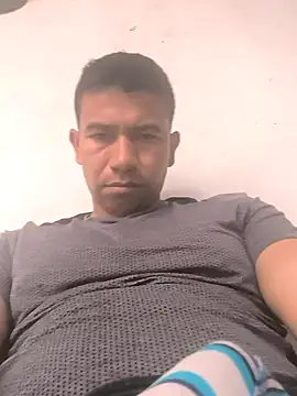 Benjhaminne online show from 09.13.25