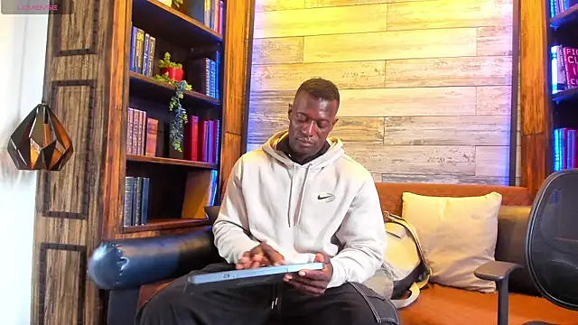 MarcusBlack  online show from 07.18.26