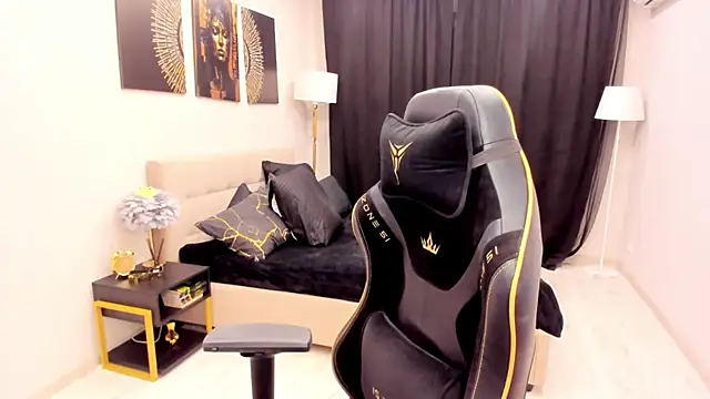 LindaSandy 1 online show from 01.18.26