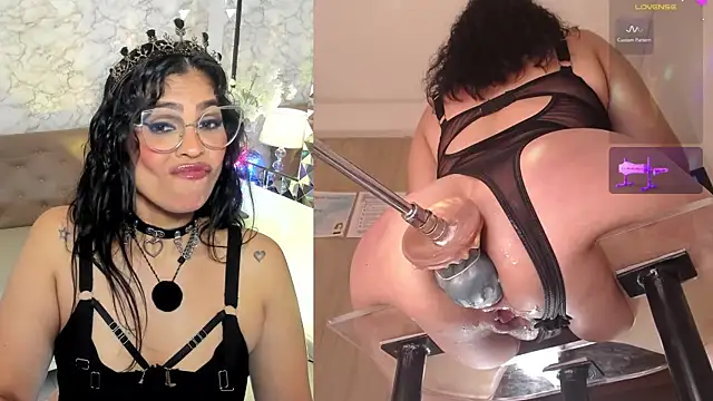 Snapshot of MayaRouse chatting on 04.15.26 MayaRouse online show from 04.15.26