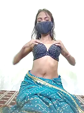 Snapshot of Riya_R24 chatting on 12.20.25 Riya R24 online show from 12.20.25