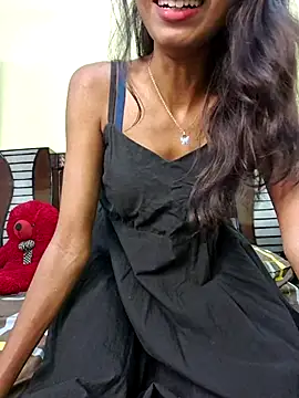 Snapshot of Riya_R24 chatting on 04.19.26 Riya R24 online show from 04.19.26