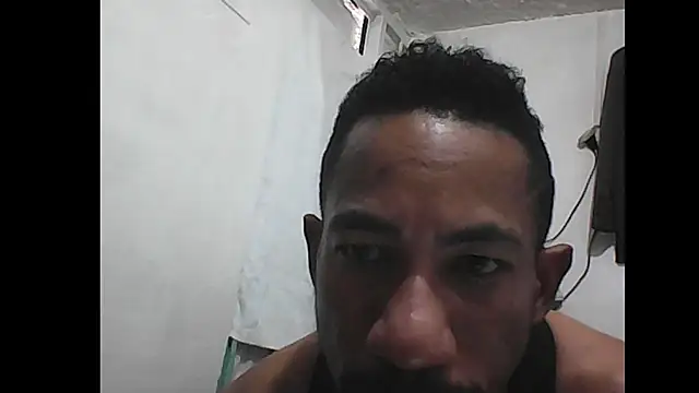 Snapshot of Kratos-Moreno chatting on 05.26.26 Kratos-Moreno online show from 05.26.26