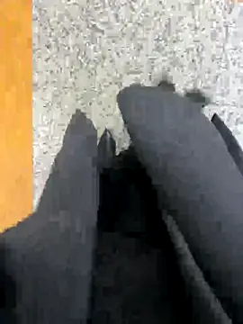 Snapshot of xiaoyuan01 chatting on 10.21.25 xiaoyuan01 online show from 10.21.25