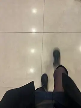 Snapshot of xiaoyuan01 chatting on 11.10.25 xiaoyuan01 online show from 11.10.25