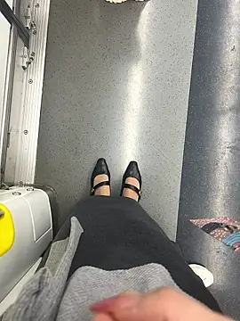 Snapshot of xiaoyuan01 chatting on 11.16.25 xiaoyuan01 online show from 11.16.25