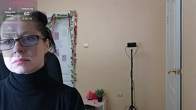 Ronda Roni online show from 01.08.26