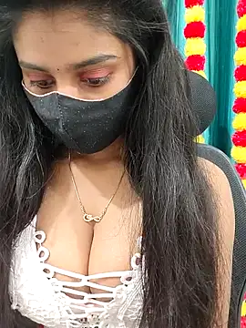 Snapshot of Aanya_hotty chatting on 11.16.25 Aanya hotty online show from 11.16.25