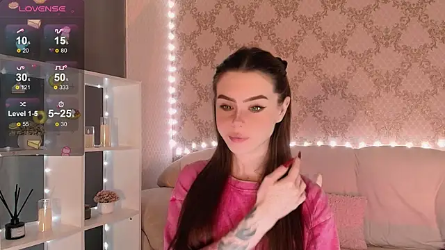 HolyMiax online show from 11.30.25