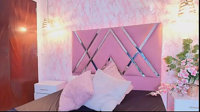 Snapshot of Dolce_pearl chatting on 03.21.26 Dolce pearl online show from 03.21.26