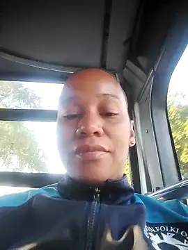 Snapshot of EbonyHorrny chatting on 09.13.25 EbonyHorrny online show from 09.13.25
